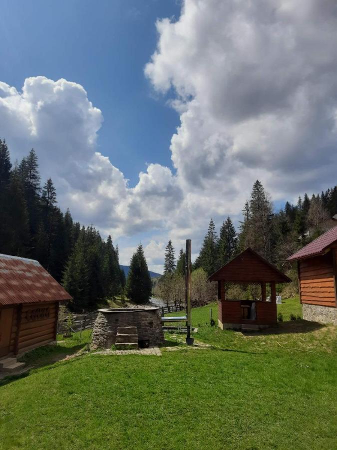 Крайня Хата Hotel Synevyrs'ka Polyana Exterior photo